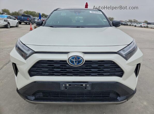 4T3E6RFV4NU099291 2022 TOYOTA RAV4 White Front view