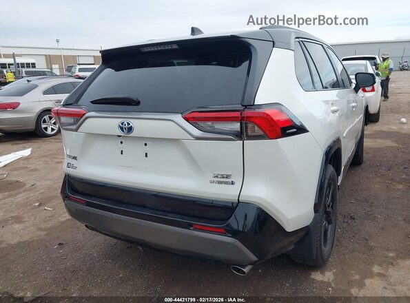 4T3E6RFV5MU063964 2021 TOYOTA RAV4 HYBRID White 
