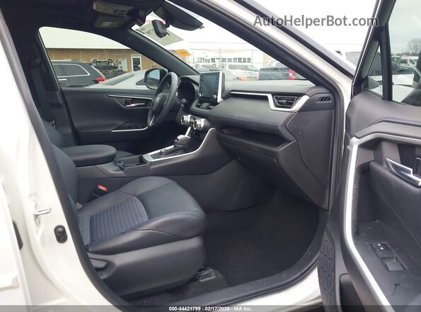 4T3E6RFV5MU063964 2021 TOYOTA RAV4 HYBRID White 