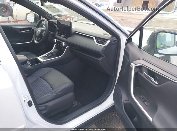 4T3E6RFV5SU184491 2025 TOYOTA RAV4 HYBRID White Front interior view