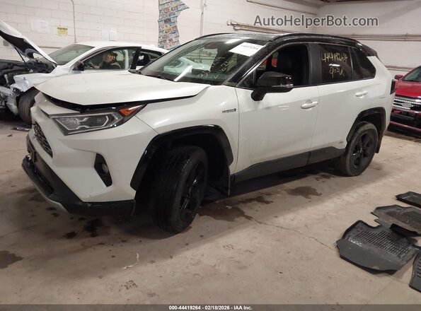 4T3E6RFV9MU041157 2021 TOYOTA RAV4 HYBRID White Առջևի ձախ երեք քառորդ տեսարան