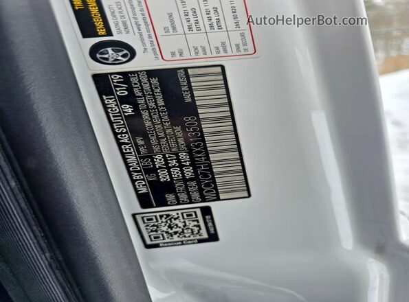 WDCYC7HJ4KX313508 2019 MERCEDES-BENZ G-CLASS Белый Вид задней части салона