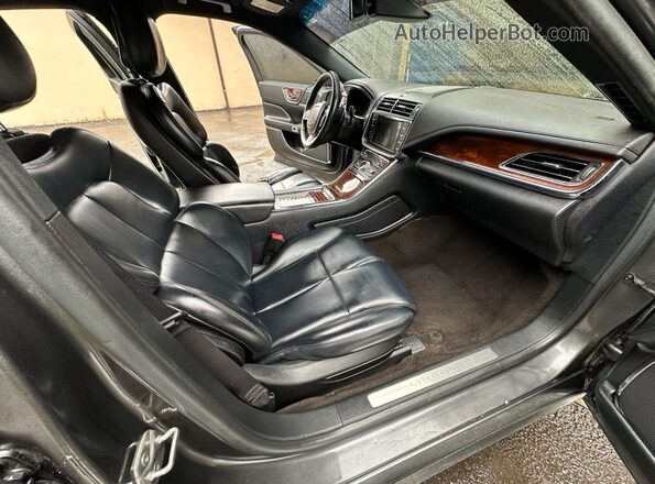 1LN6L9PK3K5604558 2019 LINCOLN CONTINENTA Gray 