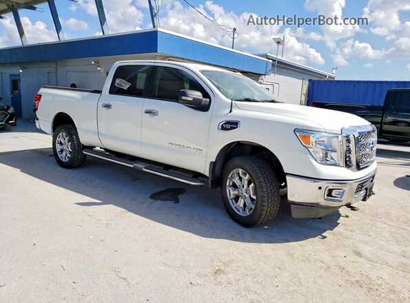 1N6AA1F21HN552134 2017 NISSAN TITAN Белый 
