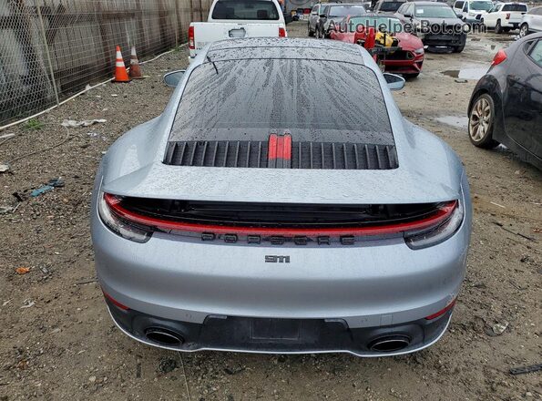 WP0AA2A92LS205578 2020 PORSCHE 911 Silver Вид салону спереду