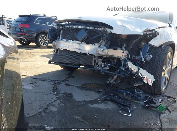 55SWF4HB1JU272144 2018 MERCEDES-BENZ C 350E White Widok z przodu