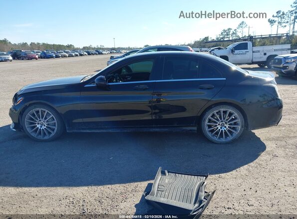 55SWF4JB0HU211520 2017 MERCEDES-BENZ C-CLASS Black 360 interior view