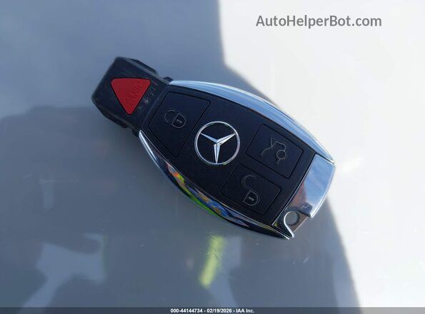 55SWF4JB1HU190421 2017 MERCEDES-BENZ C-CLASS Light Blue Dashboard view
