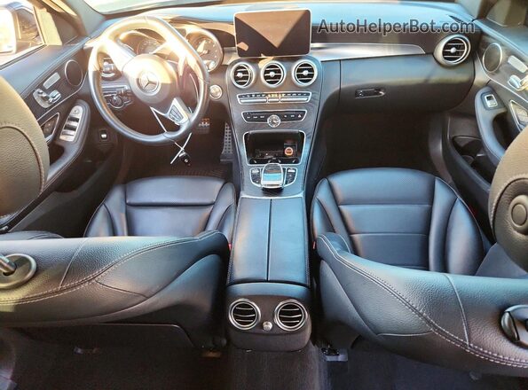 55SWF4JB7GU148138 2016 MERCEDES-BENZ C Black Вид панелі приладів