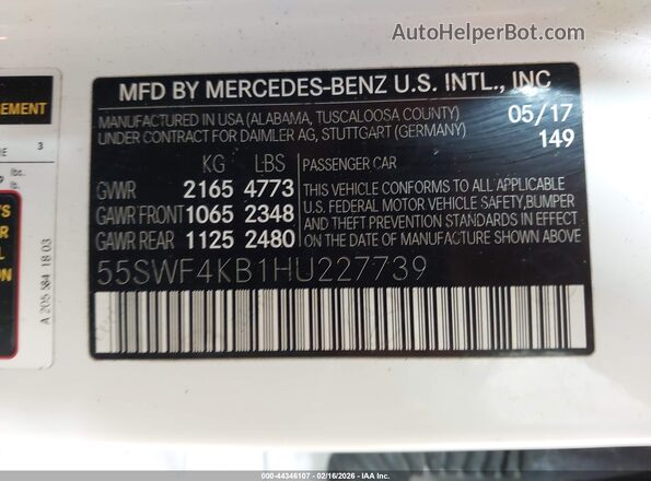 55SWF4KB1HU227739 2017 MERCEDES-BENZ C-CLASS White ძრავის განყოფილების ხედი