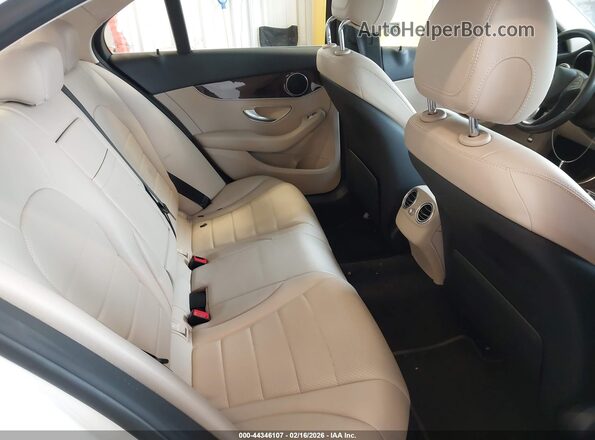 55SWF4KB1HU227739 2017 MERCEDES-BENZ C-CLASS White VIN კოდის სტიკერის ხედი