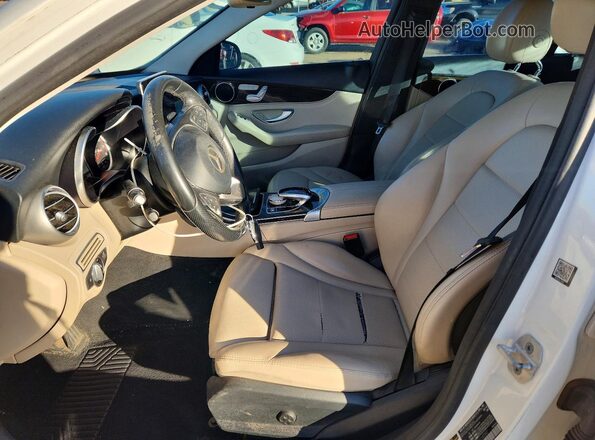 55SWF4KB5GU107392 2016 MERCEDES-BENZ C White Vista interior delantera