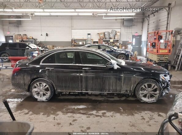 55SWF4KB8JU260999 2018 MERCEDES-BENZ C-CLASS Black Widok wnętrza z tyłu