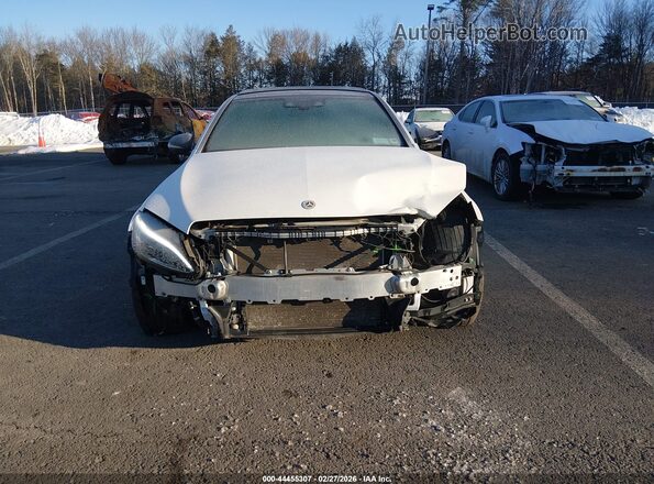 55SWF6EB4JU256617 2018 MERCEDES-BENZ AMG C 43 White Widok zestawu wskaźników