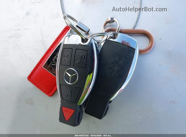 55SWF6EB7JU254568 2018 MERCEDES-BENZ AMG C 43 White Widok deski rozdzielczej