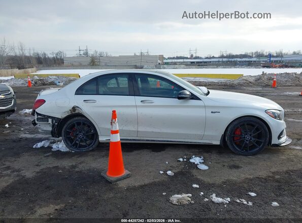 55SWF6EB7JU254568 2018 MERCEDES-BENZ AMG C 43 White Widok wnętrza z tyłu