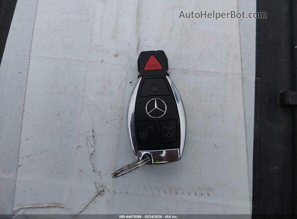 55SWF6EB9JU243426 2018 MERCEDES-BENZ AMG C 43 Серый Вид панели приборов