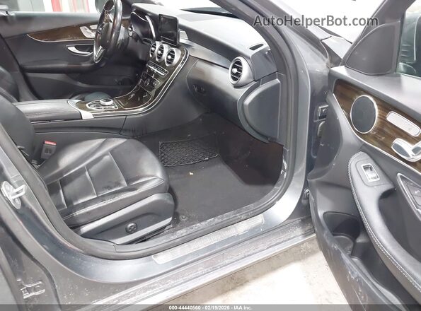55SWF8EB2KU289161 2019 MERCEDES-BENZ C-CLASS Gray 