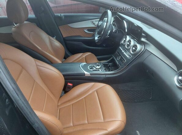 55SWF8EB9KU321104 2019 MERCEDES-BENZ C Черный 