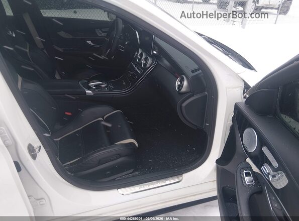 55SWF8HBXHU181651 2017 MERCEDES-BENZ AMG C 63 White Սալոնի դիմացի տեսք