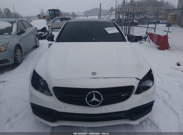 55SWF8HBXHU181651 2017 MERCEDES-BENZ AMG C 63 White Սարքավորումների վահանակի տեսք