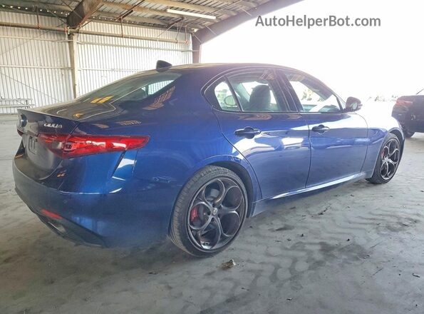 ZARFAEEN3H7530089 2017 ALFA ROMEO GIULIA Blue Przód prawy