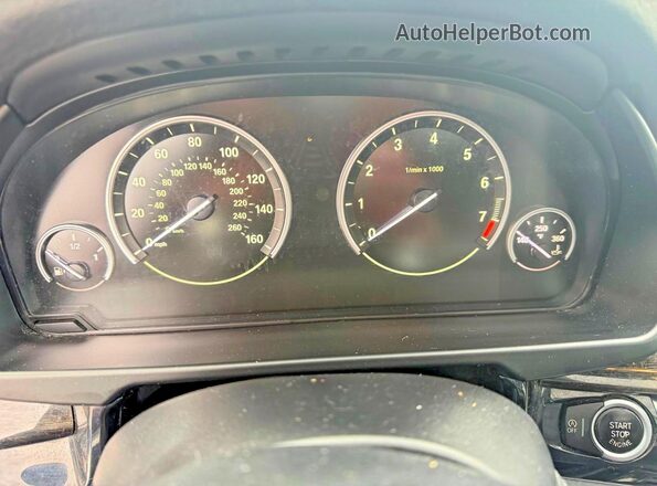 5UXKR0C52J0Y02782 2018 BMW X5 White 