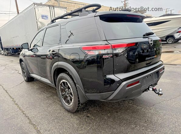 5N1DR3BD6PC216254 2023 NISSAN PATHFINDER Black Front right