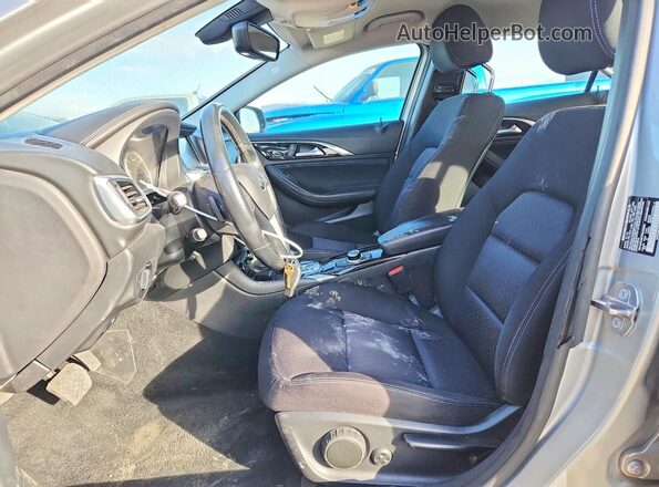 SJKCH5CP8KA008661 2019 INFINITI QX30 Серебряный Вид панели приборов