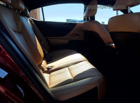 58ABZ1B10KU017410 2019 LEXUS ES Red Հետևի նստատեղերի տեսք