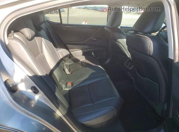 58AC21B10LU008748 2020 LEXUS ES Silver Vista de los asientos traseros
