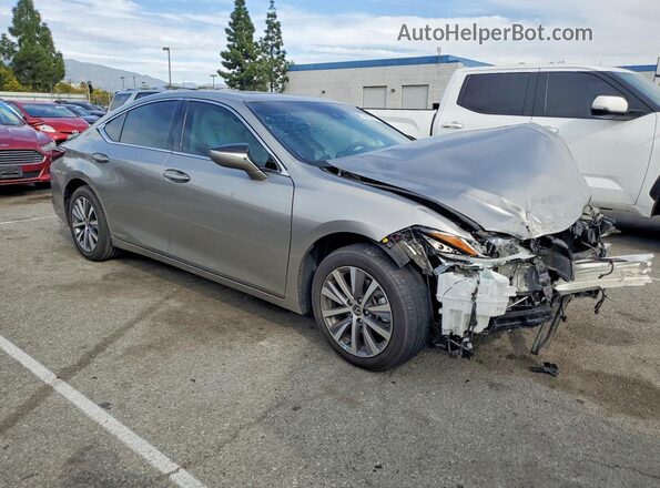 58AC21B18LU007833 2020 LEXUS ES Silver Przód prawy