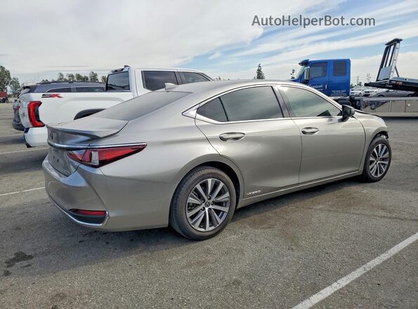 58AC21B18LU007833 2020 LEXUS ES Silver Tył prawy