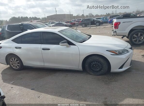 58ACZ1B17LU066061 2020 LEXUS ES 350 Белый Вид задней части салона