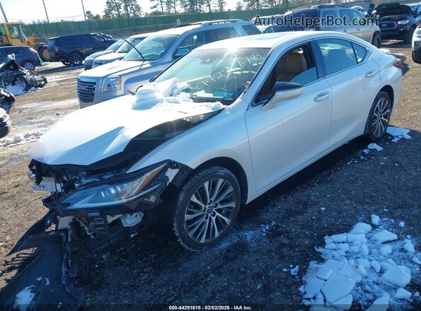 58AD11D10MU003250 2021 LEXUS ES 250 White წინა მარცხენა ხედი სამი მეოთხედიდან