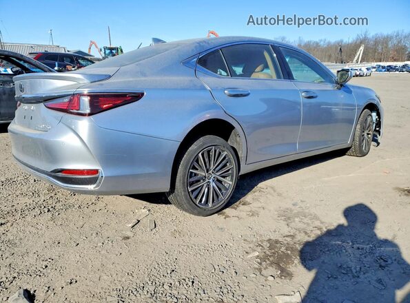58AD11D13PU011833 2023 LEXUS ES Silver Rear right