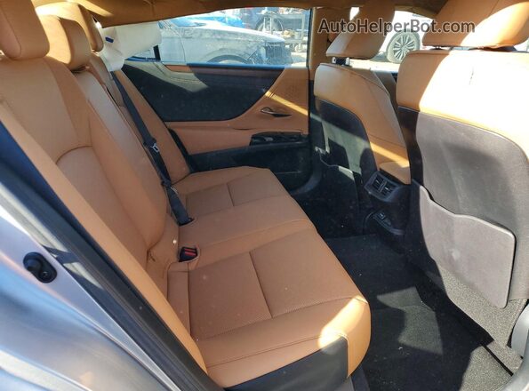 58AD11D13PU011833 2023 LEXUS ES Silver Rear seats view
