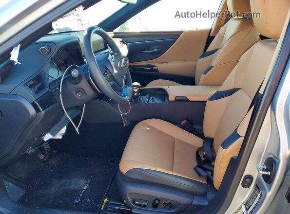 58AD11D13PU011833 2023 LEXUS ES Silver Front interior view