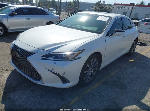 58AD21B12LU009565 2020 LEXUS ES 300H White Առջևի ձախ երեք քառորդ տեսարան