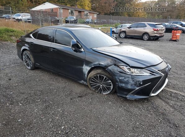 58ADA1C16NU018273 2022 LEXUS ES Черный Передняя правая четверть