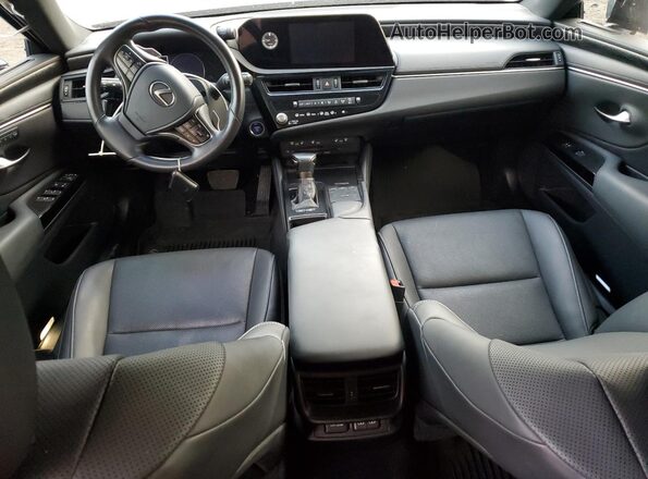 58ADA1C16NU018273 2022 LEXUS ES Черный Вид панели приборов