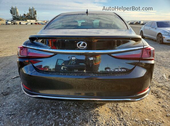 58ADA1C17SU075643 2025 LEXUS ES Black Вид ззаду