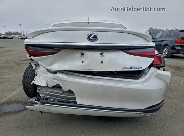 58ADA1C19MU002129 2021 LEXUS ES White 