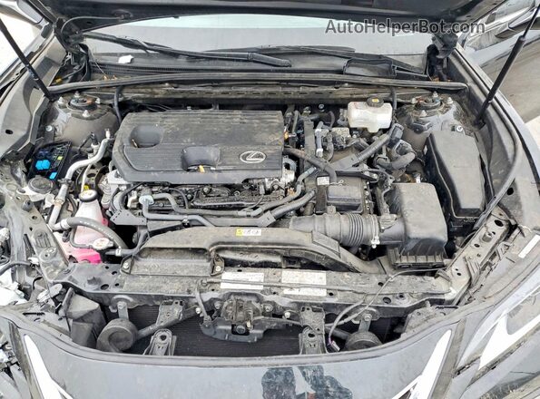 58ADA1C19RU052570 2024 LEXUS ES Black Вид задньої частини салону