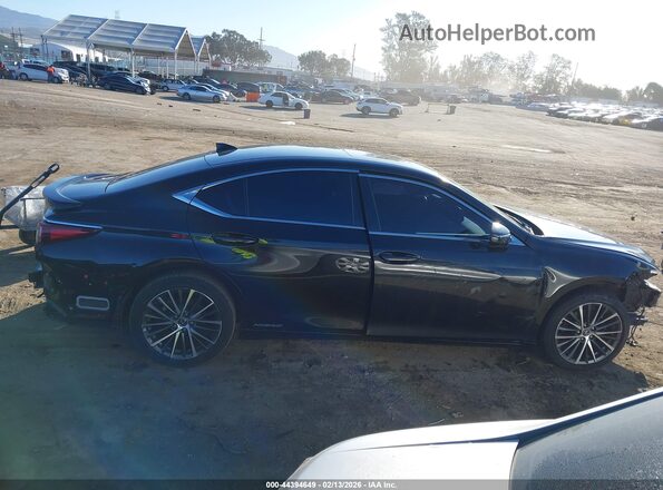 58ADA1C1XNU020673 2022 LEXUS ES 300H Черный Панорамный вид салона 360°
