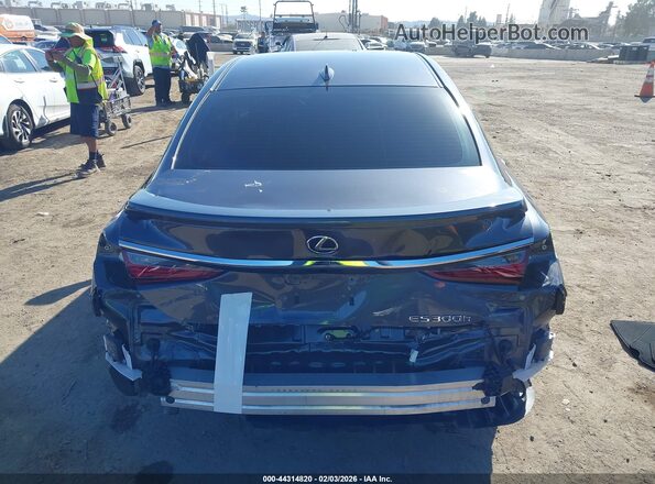 58ADA1C1XPU034785 2023 LEXUS ES 300H Gray 