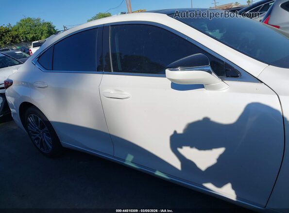 58ADZ1B11MU097618 2021 LEXUS ES 350 Белый Вид задней части салона