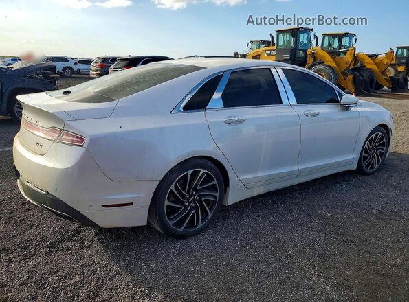 3LN6L5E92LR610827 2020 LINCOLN MKZ Cream 