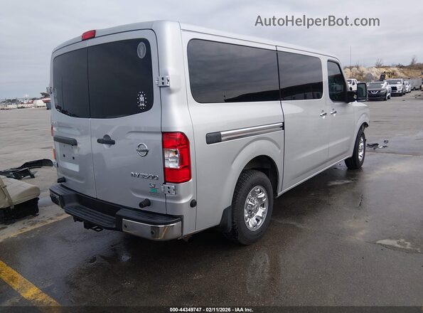 5BZAF0AA4KN851718 2019 NISSAN NV PASSENGER NV3500 HD Серебряный Задняя правая четверть