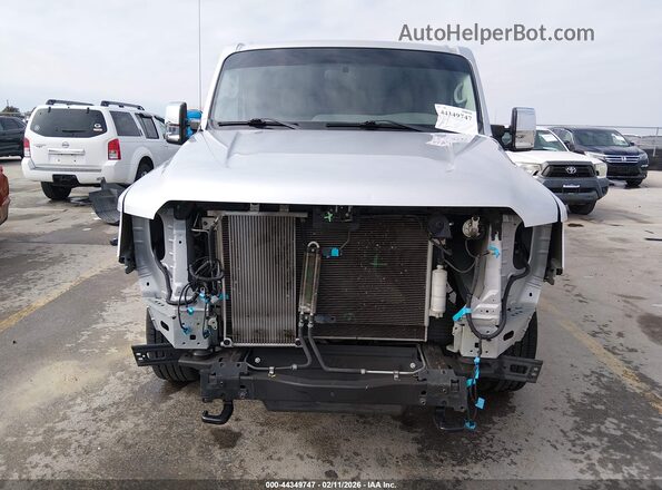 5BZAF0AA4KN851718 2019 NISSAN NV PASSENGER NV3500 HD Серебряный Вид спереди